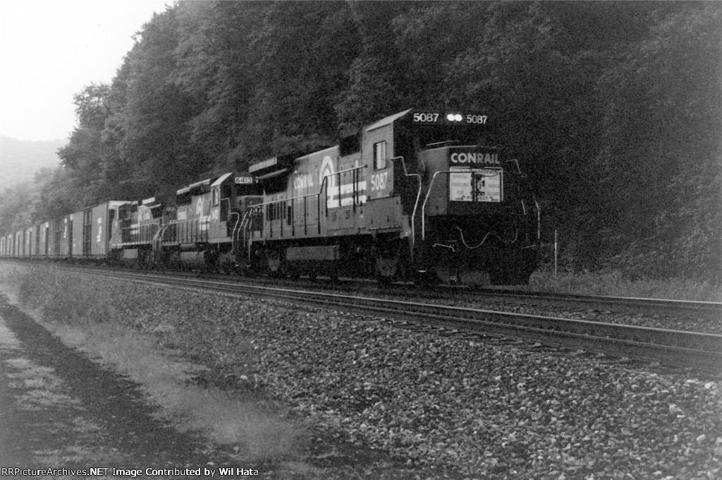 Conrail B40-8 5087